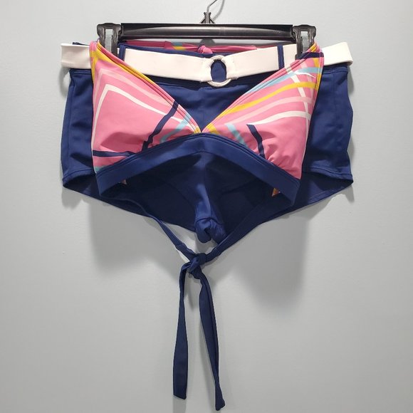 Nike Other - NIKE Womens 2 Piece Swimsuit Size 12 P094